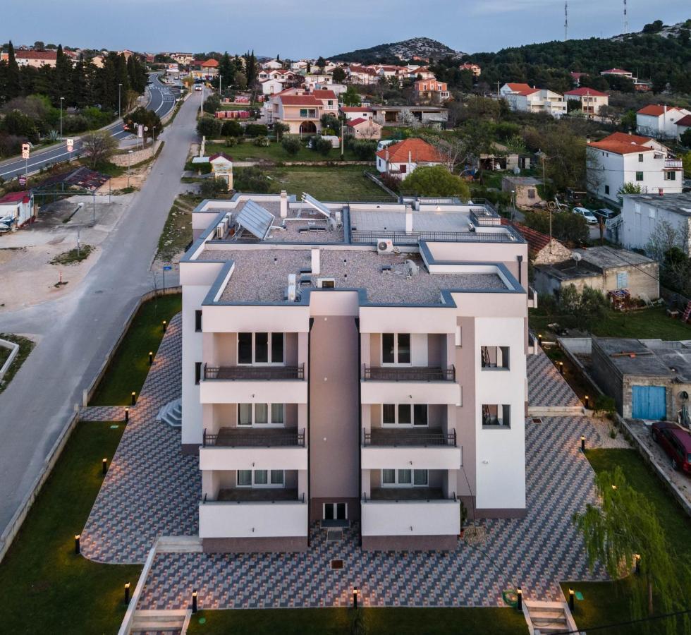 Apartmani Dalmacija Drage Exterior photo