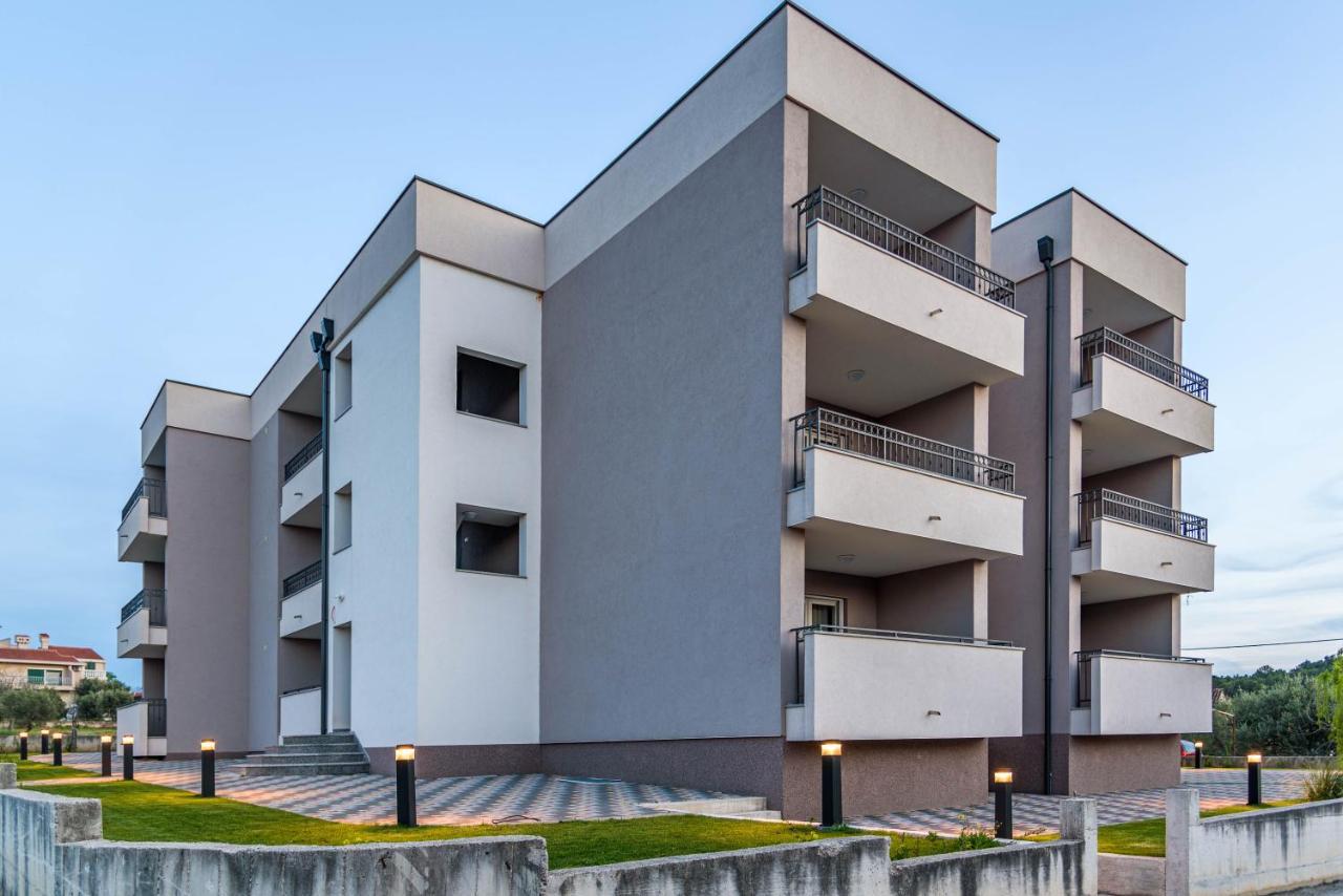 Apartmani Dalmacija Drage Exterior photo